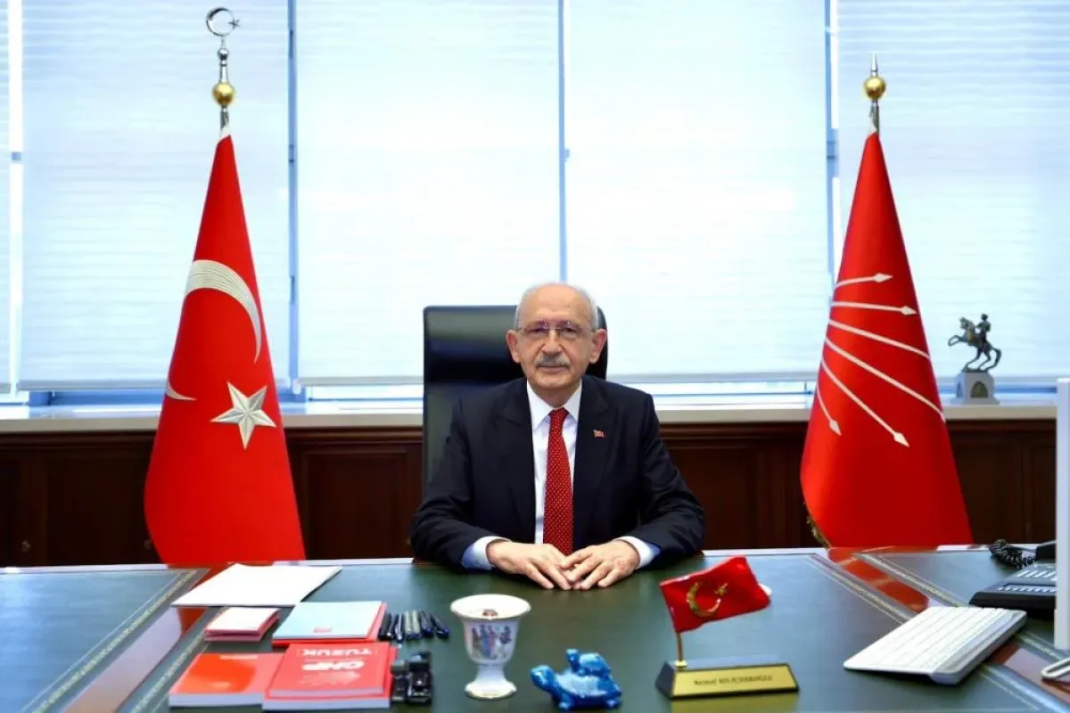 Kemal Kılıçdaroğlu 2,5 Yıl Sonra CHP Genel Başkanlığına Döndü