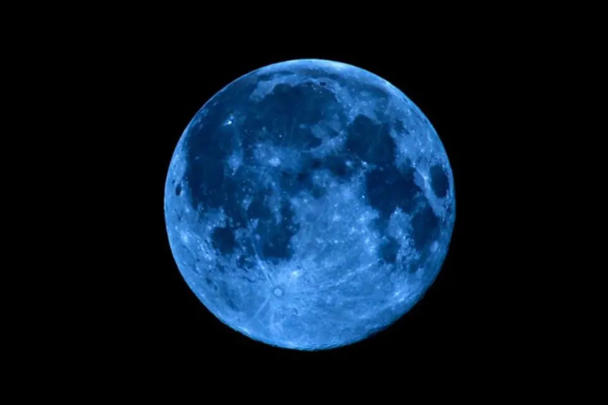 Bu gece Ay hem Mavi Ay hem Mikro Ay olarak izlenecek