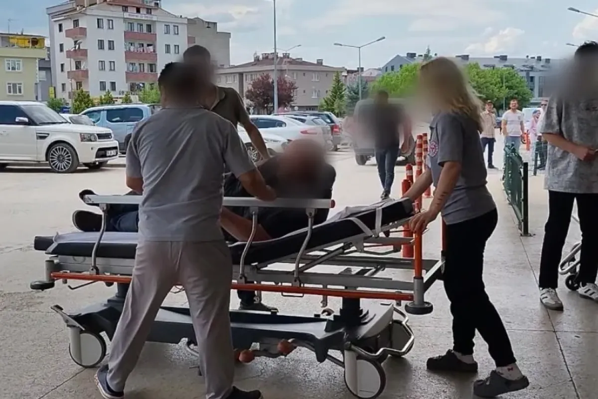 İnegöl'de bıçaklı kavga 1'i ağır 1'i polis 5 yaralı