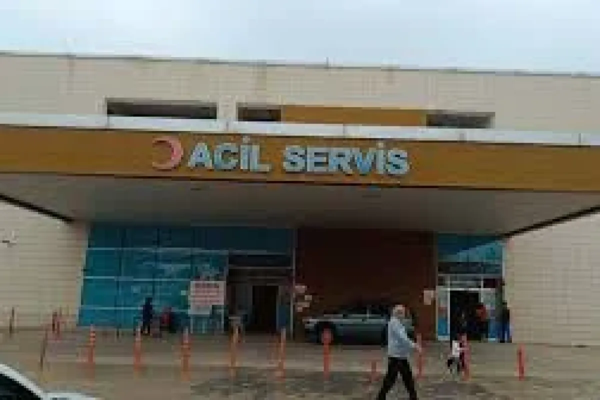 İnegöl'de doktora giden kadına acilde araba çarptı