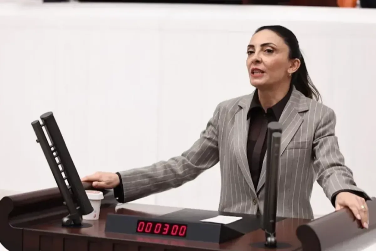 CHP'li Nurhayat Altaca Kayışoğlu ablası Süreyya Ölmez hayatını kaybetti