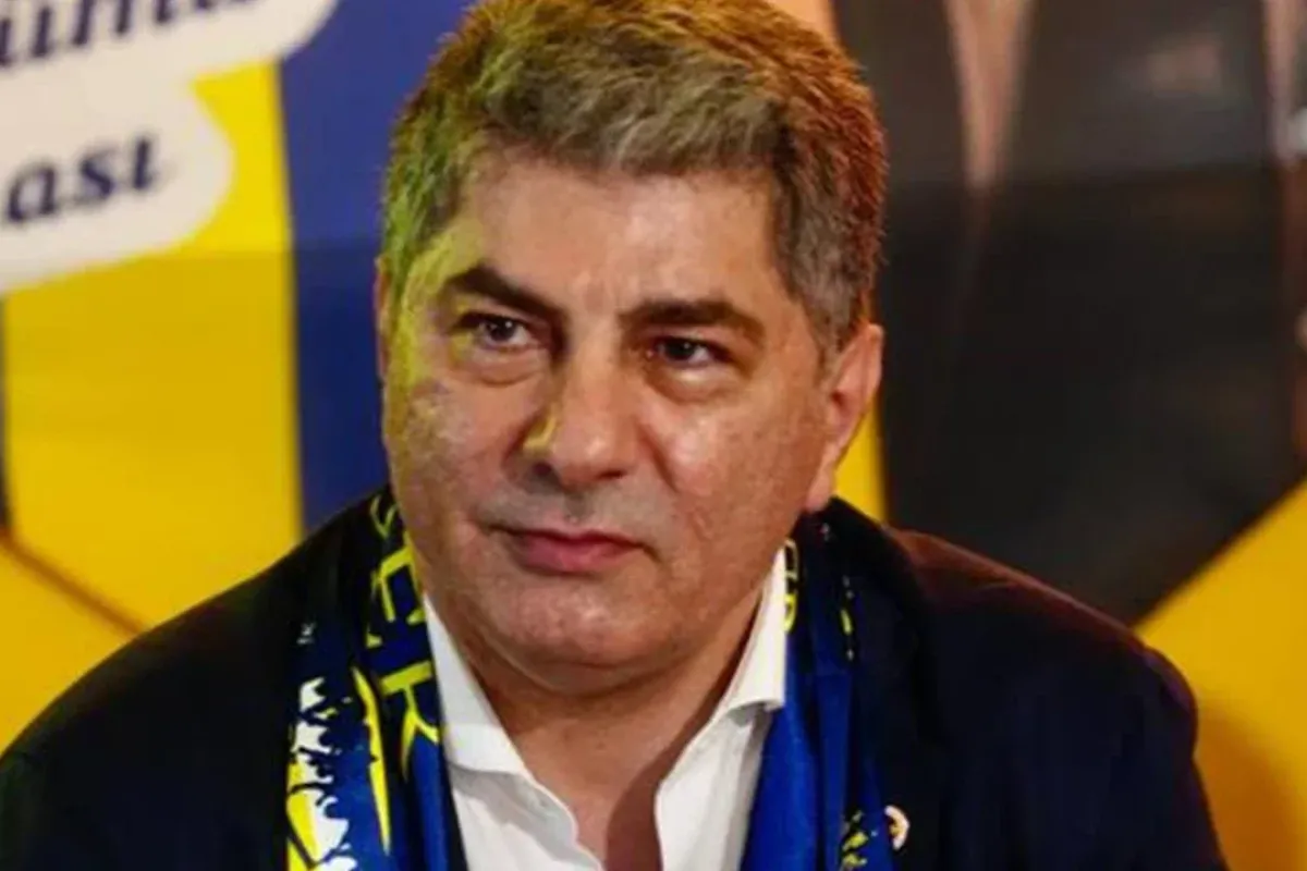 Fenerbahçe başkan adayı Hakan Safi yönetim listesini açıkladı