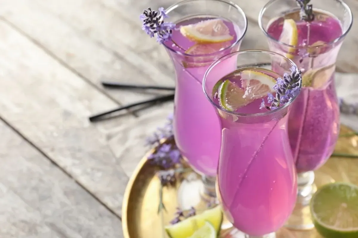 Lavantalı limonata nasıl yapılır? Yazın ferahlatan içeceği ilgi görüyor