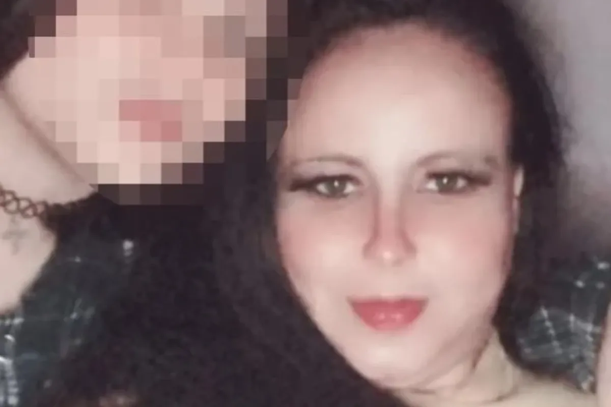 Böyle vahşet görülmedi! Eşini kezzapla öldürdü kızı ağır yaralı