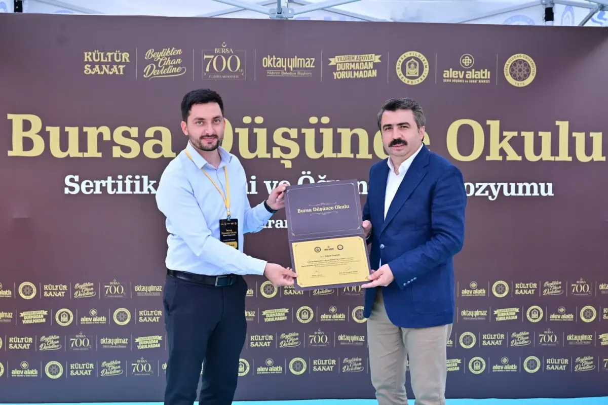 Yıldırım’da düşünen ve üreten gençler yetişiyor