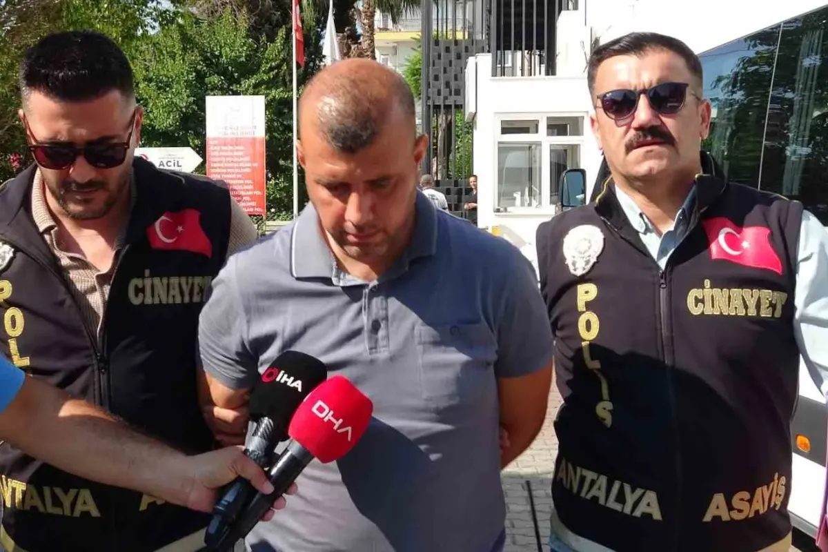 Tayin tartışmasında öğretmen eşi ve kayınpederini pompalı tüfekle öldüren zanlı adliyeye sevk edildi