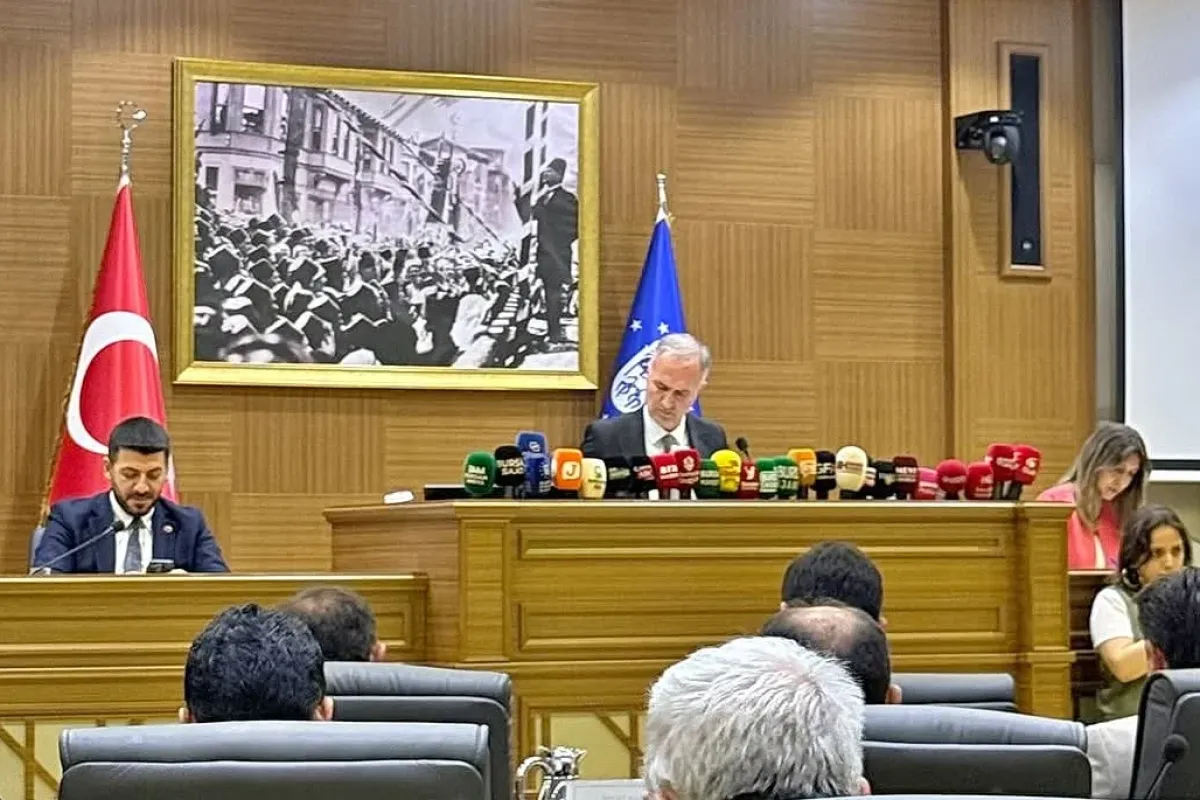 Alper Taban Bursa Büyükşehir Belediye Meclisi’ne Başkanlık Etti