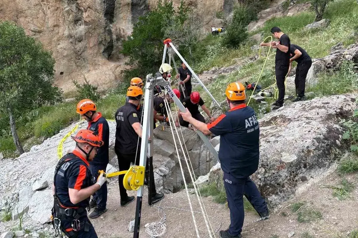 Konya Meram’da kaçak define kazısında 2 kişi hayatını kaybetti