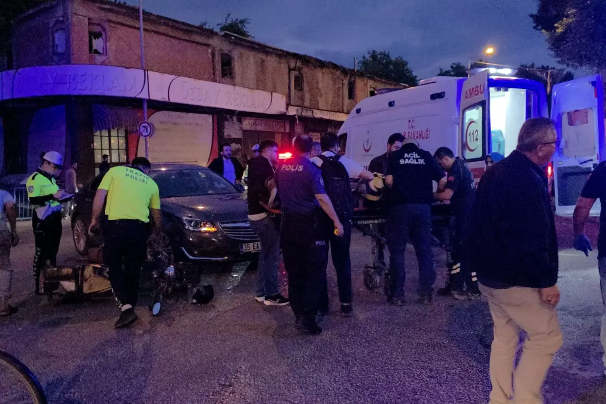 İnegöl'de otomobil ile motosiklet çarpıştı: 2 kişi yaralandı