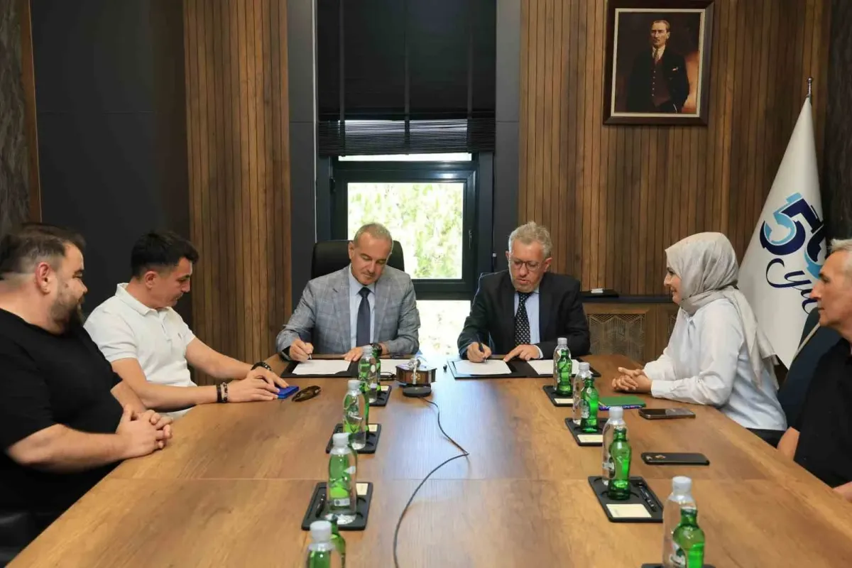 BUÜ’de "Atık piller işitme engellilere ses oluyor"