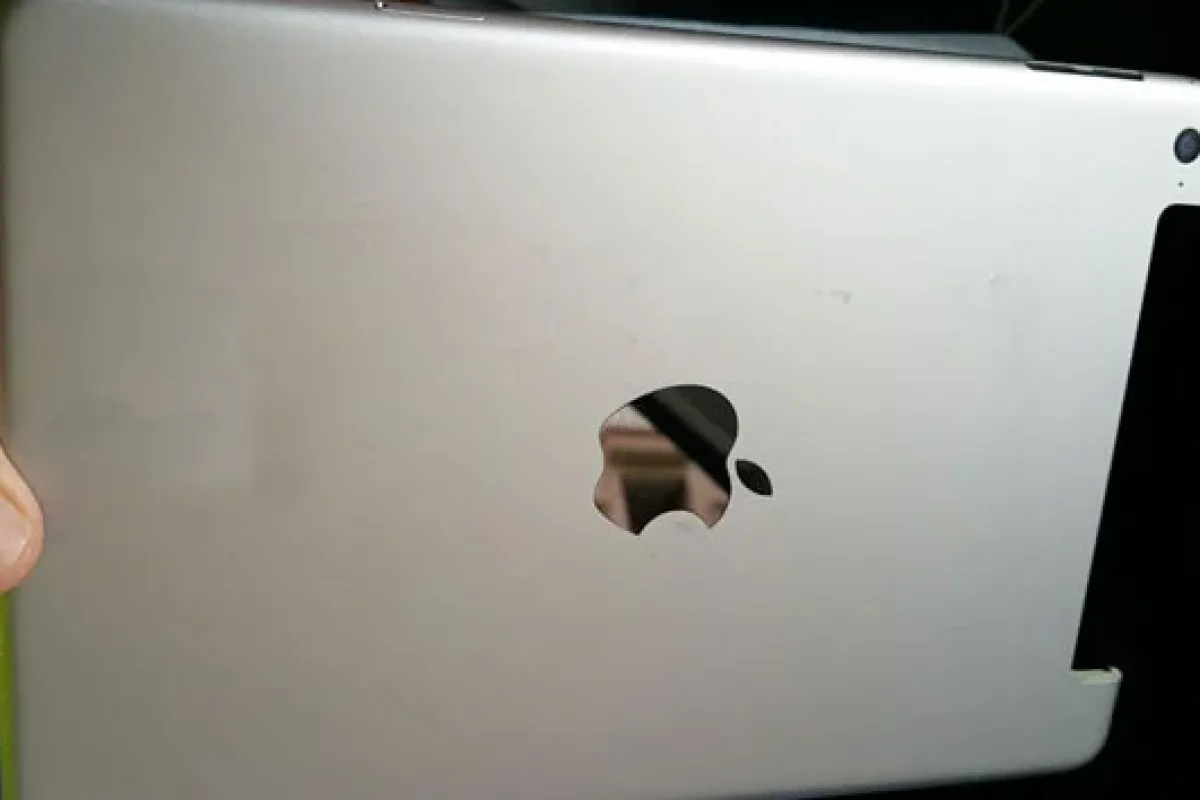 Apple MacBook fiyatları yükseldi: Zamların nedeni belli oldu
