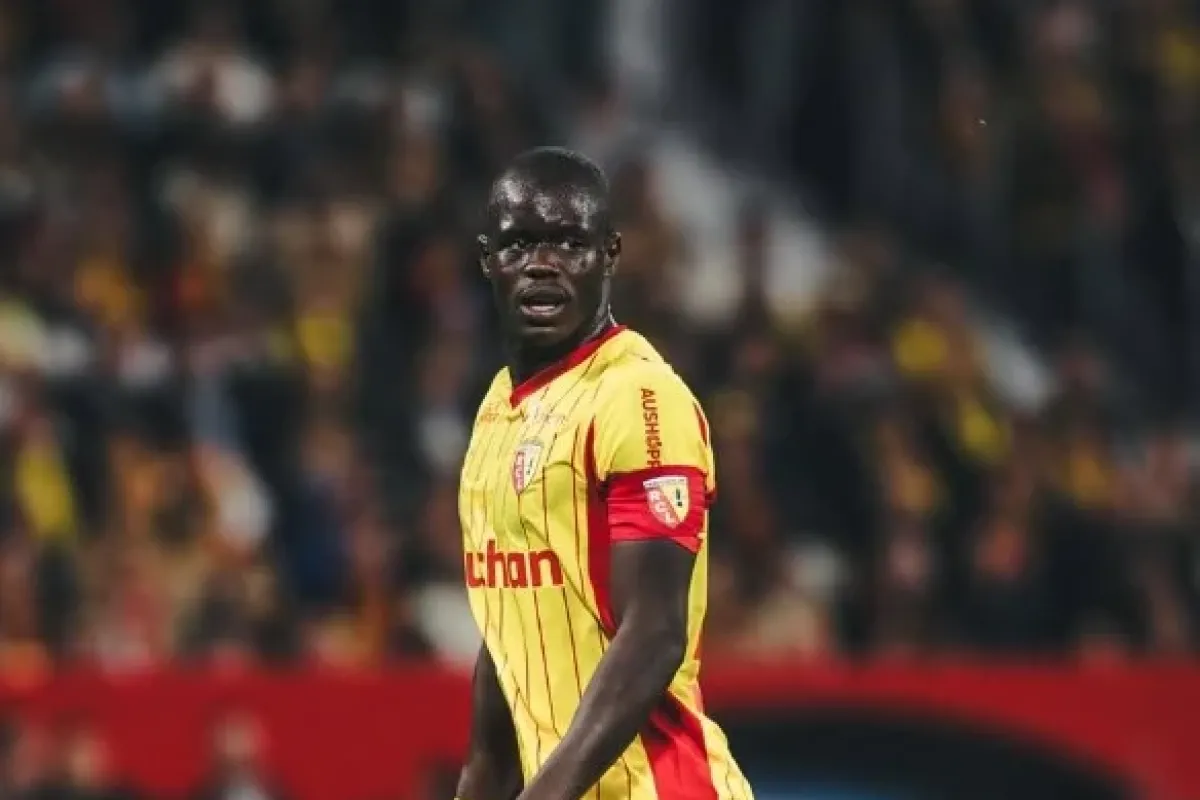 Malang Sarr Fenerbahçe'ye Transfer Olacak mı? Lens'ten Resmi Ayrılık Açıklaması