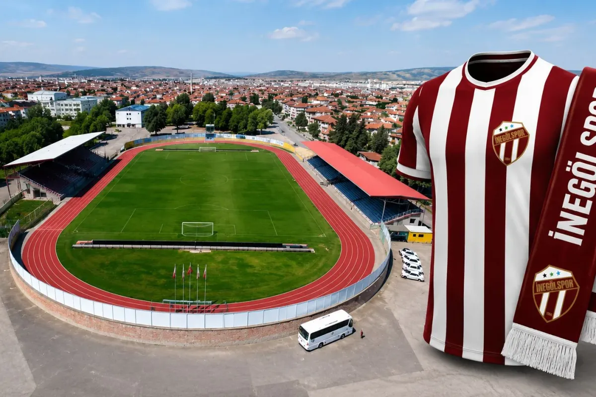 İnegölspor'dan Kombine Alan Taraftara Forma ve Atkı Hediyesi