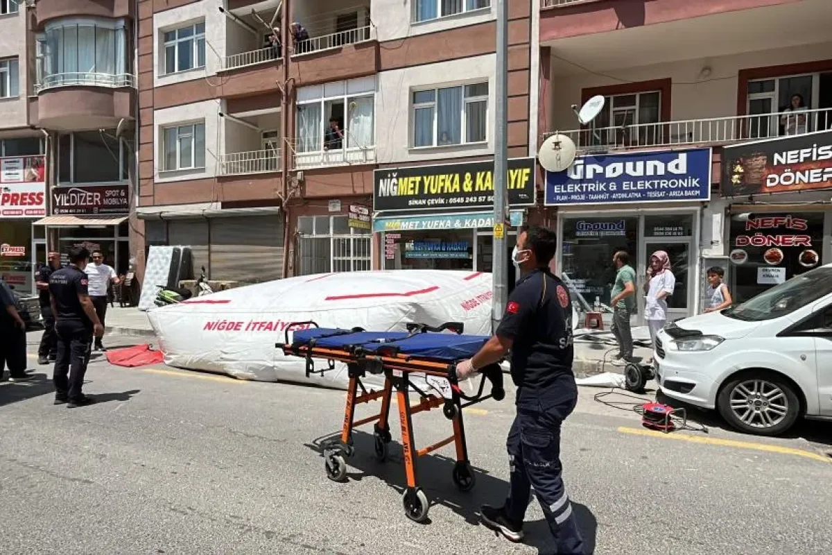 O ilde nişanlı çiftin ayrılığı kanlı bitti! Cam parçalarıyla hastanelik etti