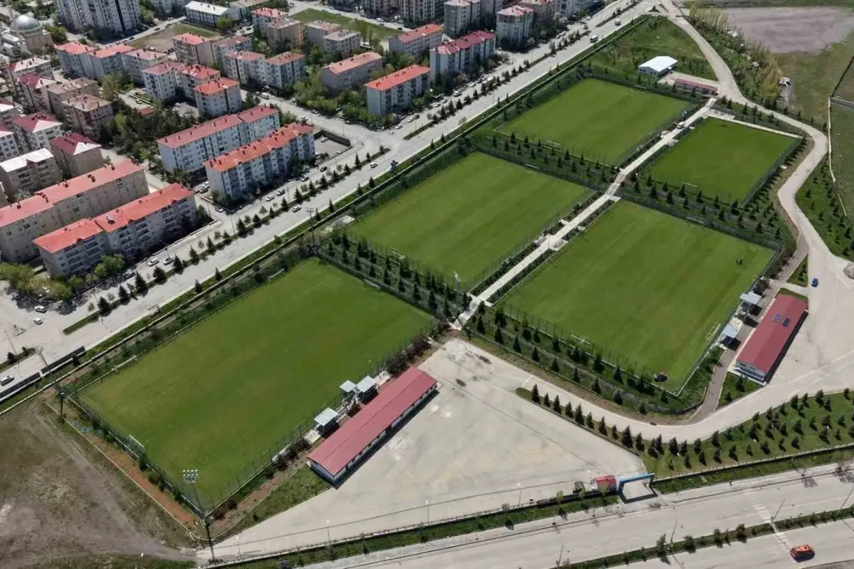 Erzurum’da kamp sezonu başladı, 30 kulüp bekleniyor