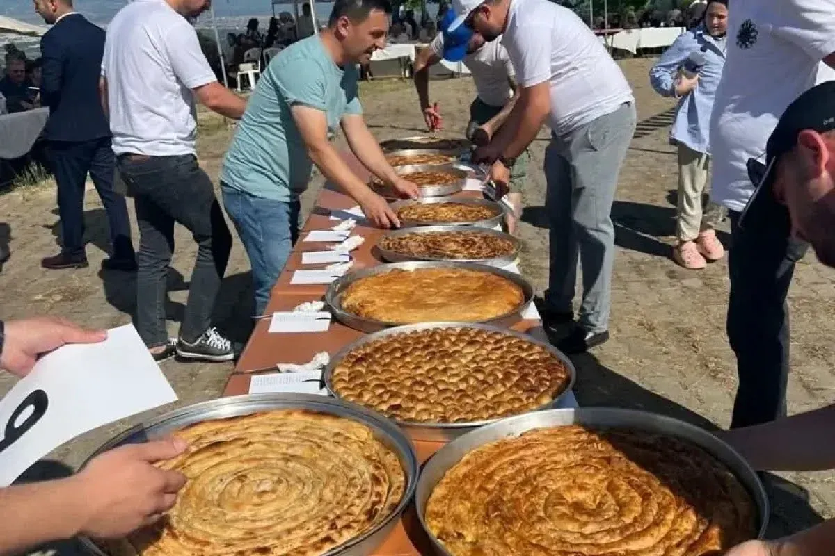 Rumeli Ayhan İnegöl'de Sahne Alacak! 25. Pita Festivali Başlıyor