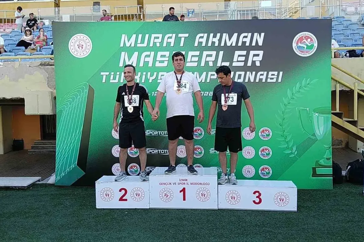 Master sporcu Alp Gökbora Ulubeli’den İzmir’de 4 dalda şampiyonluk