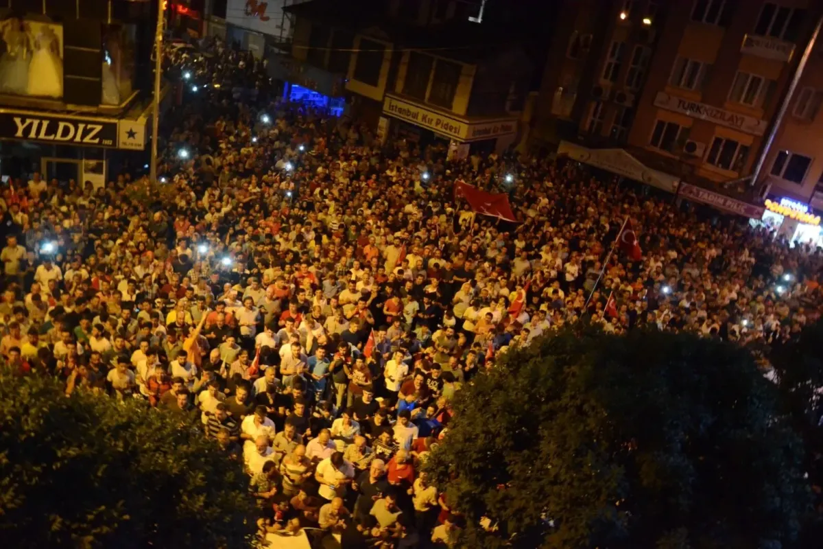 Dakika dakika İnegöl'de 15 Temmuz gecesi! O anların bilinmeyen detayları