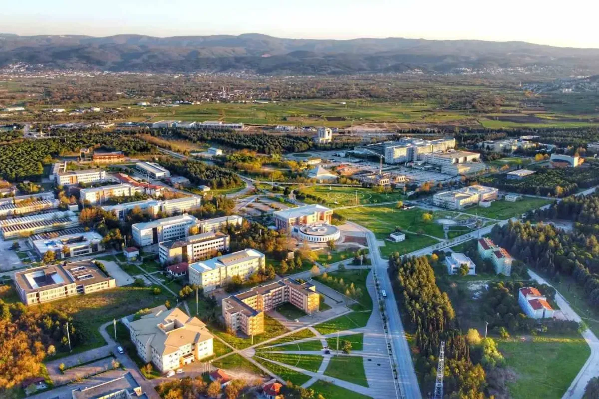 BUÜ’den aday öğrenciler için dijital tanıtım atağı