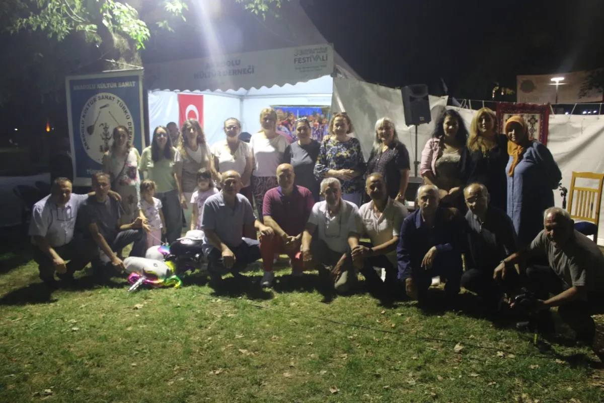 39. İnegöl Kültür Sanat Festivali'nde Müzik Dolu Gece Yaşandı