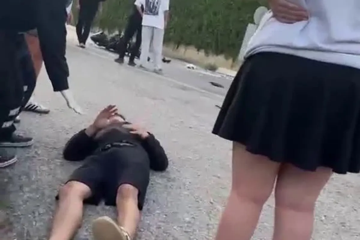 Feci Motosiklet Kazası! Kontrolden Çıkıp Metrelerce Sürüklendiler