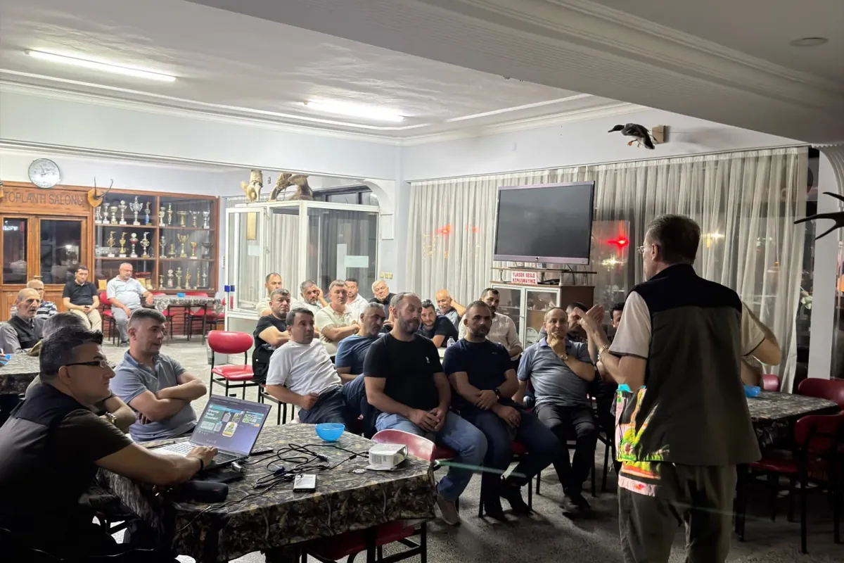 İnegöl'de Avcılara Orman Yangınlarıyla Mücadele Eğitimi Verildi