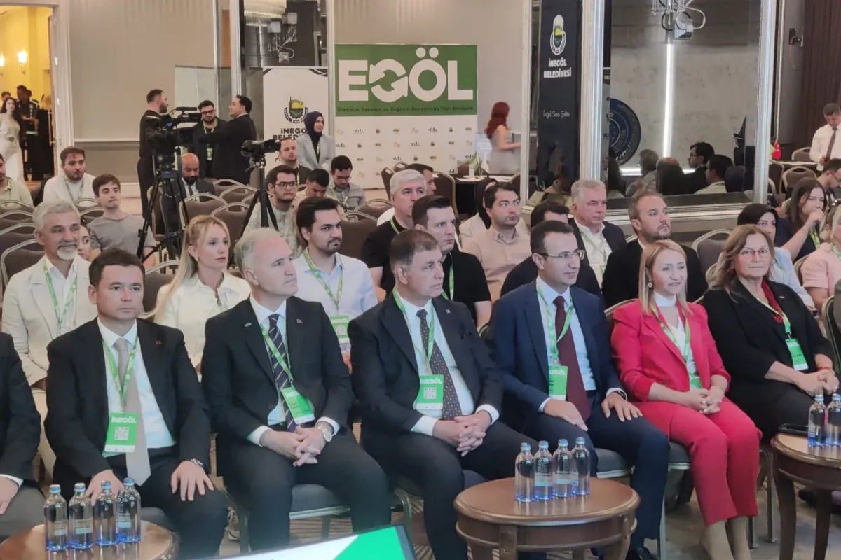 İzmir Büyükşehir Belediye Başkanı İnegöl'de