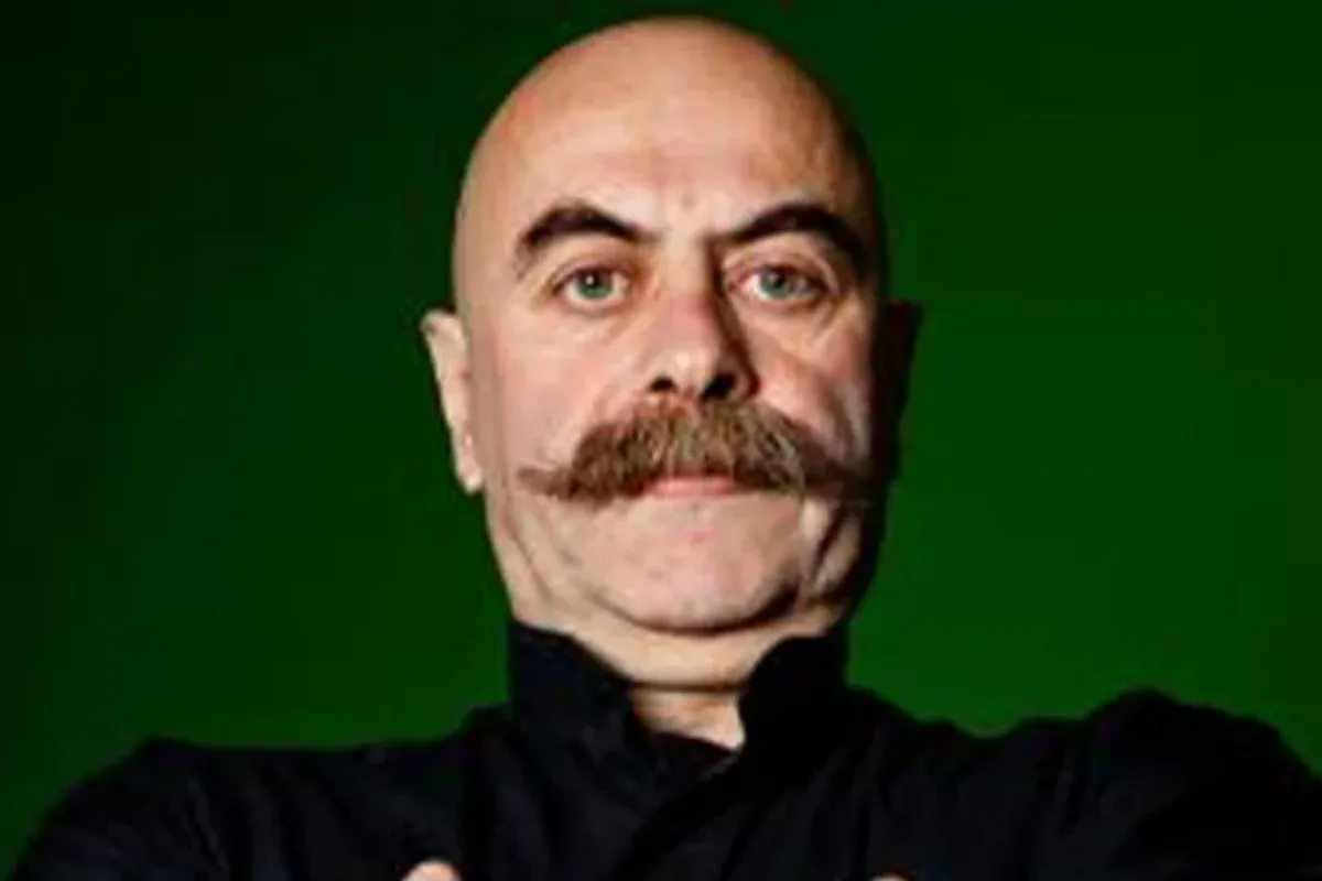 Yönetmen Ezel Akay neden gözaltına alındı? Tutuklandı mı?