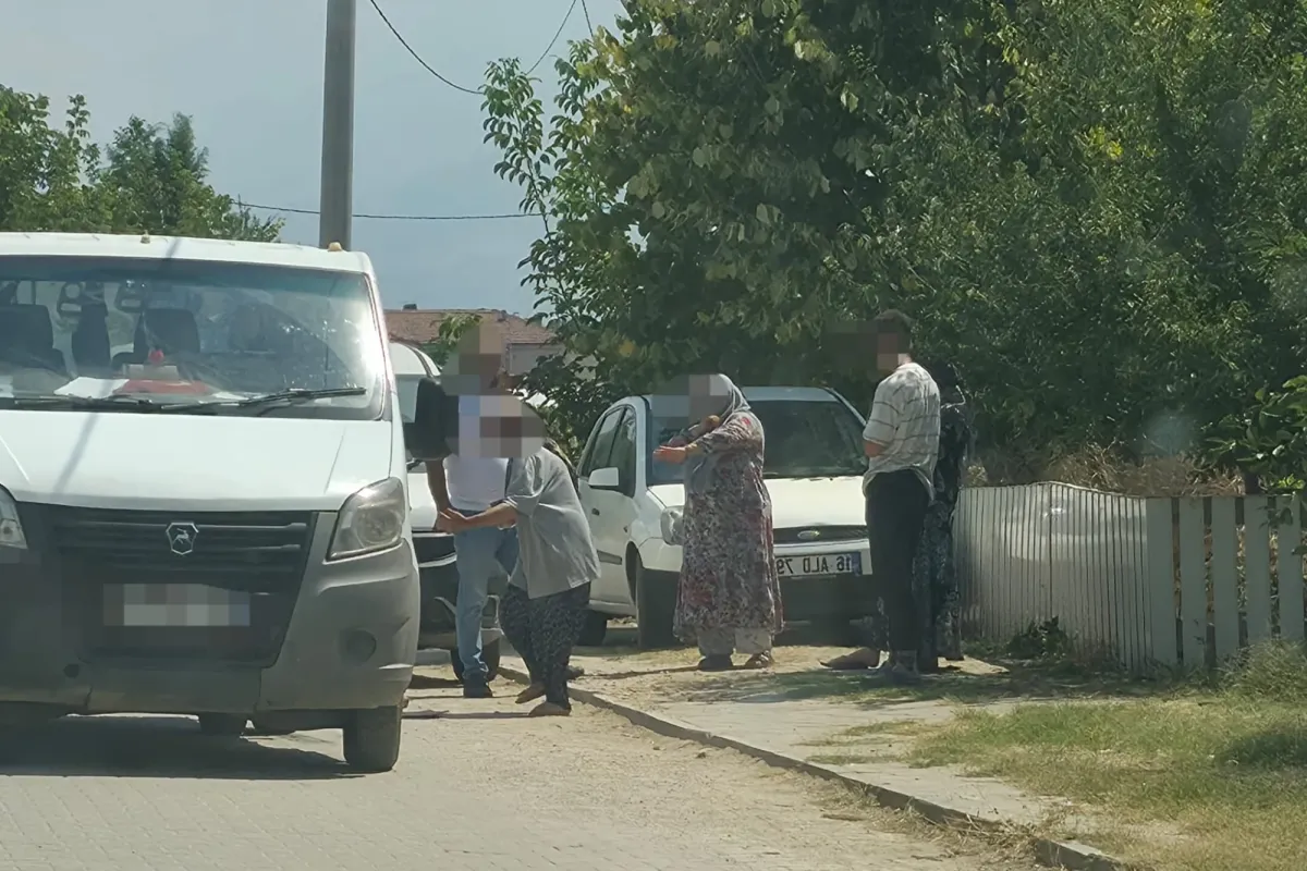 İnegöl’de Çocuk Yaştaki Sürücü Kazada Yaralandı