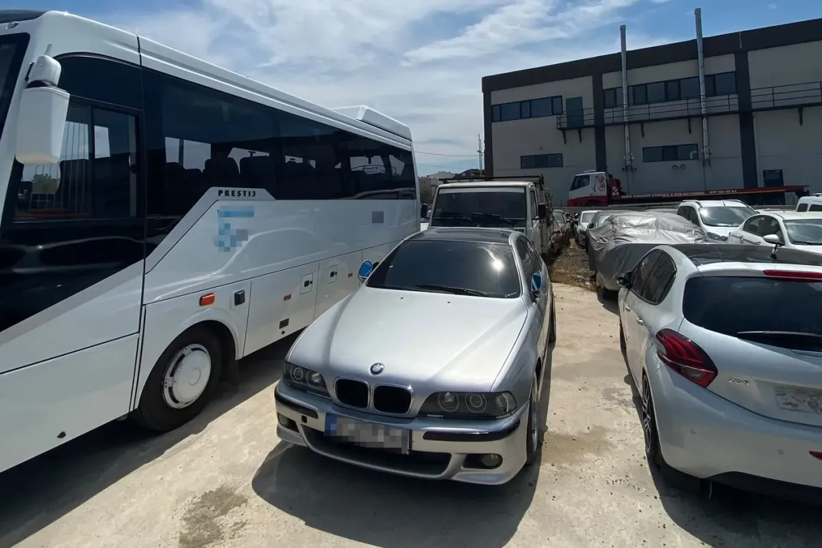 Aylar sonra gelen telefonla şoke oldu: Noter onaylı aracı ’change’ çıktı