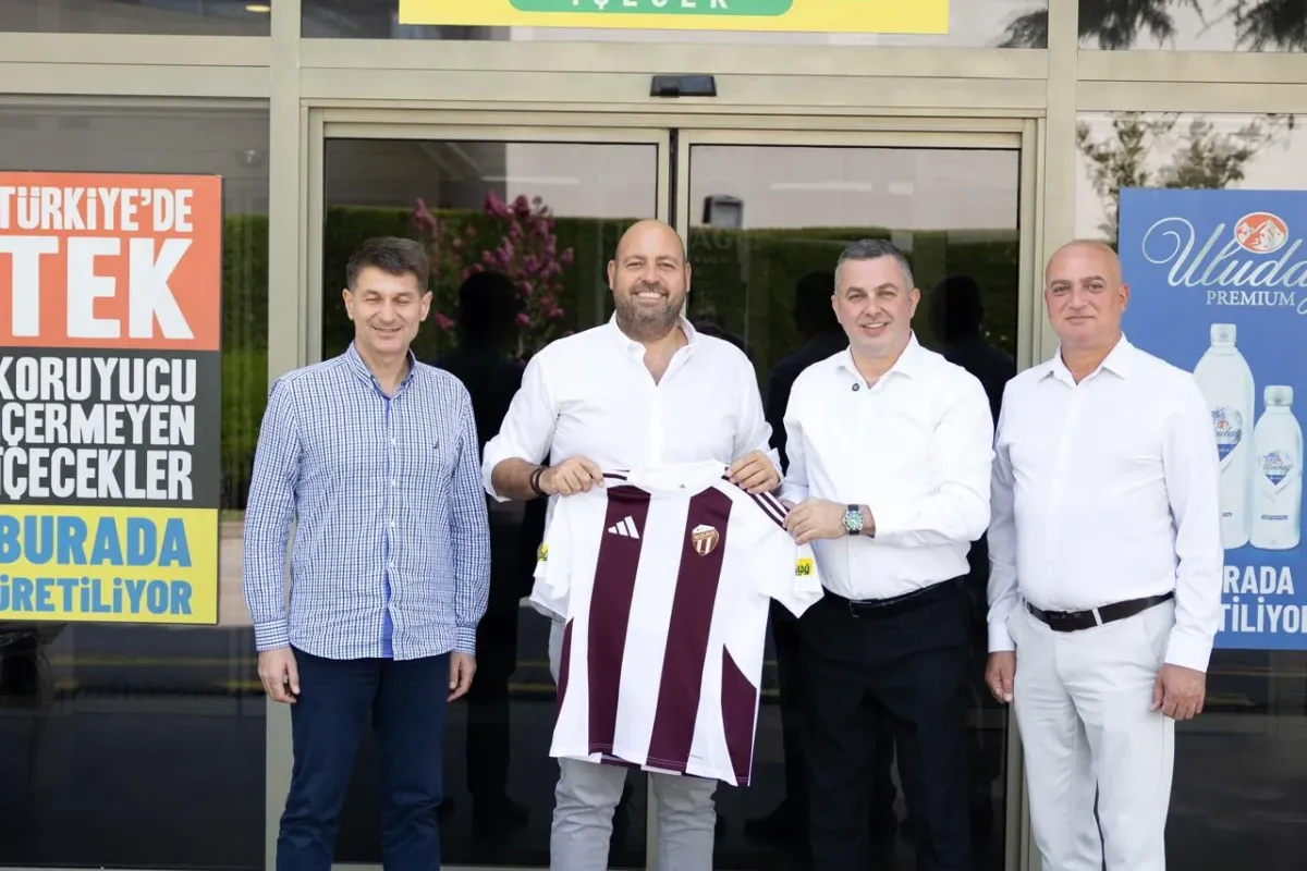 Uludağ İçecek’ten İnegölspor’a Destek