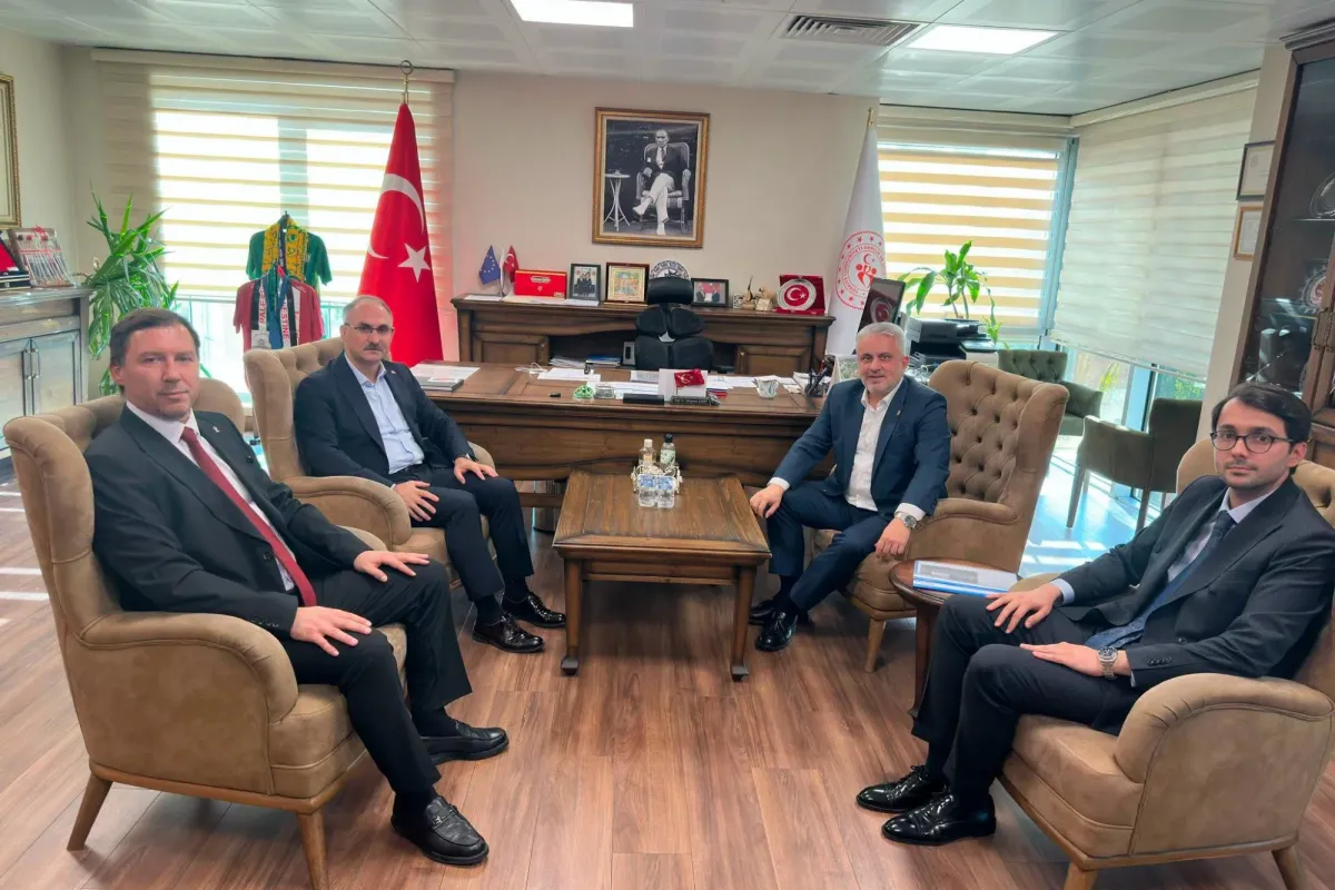 Yeni İnegöl İlçe Stadı İçin Ankara’da Kritik Görüşme