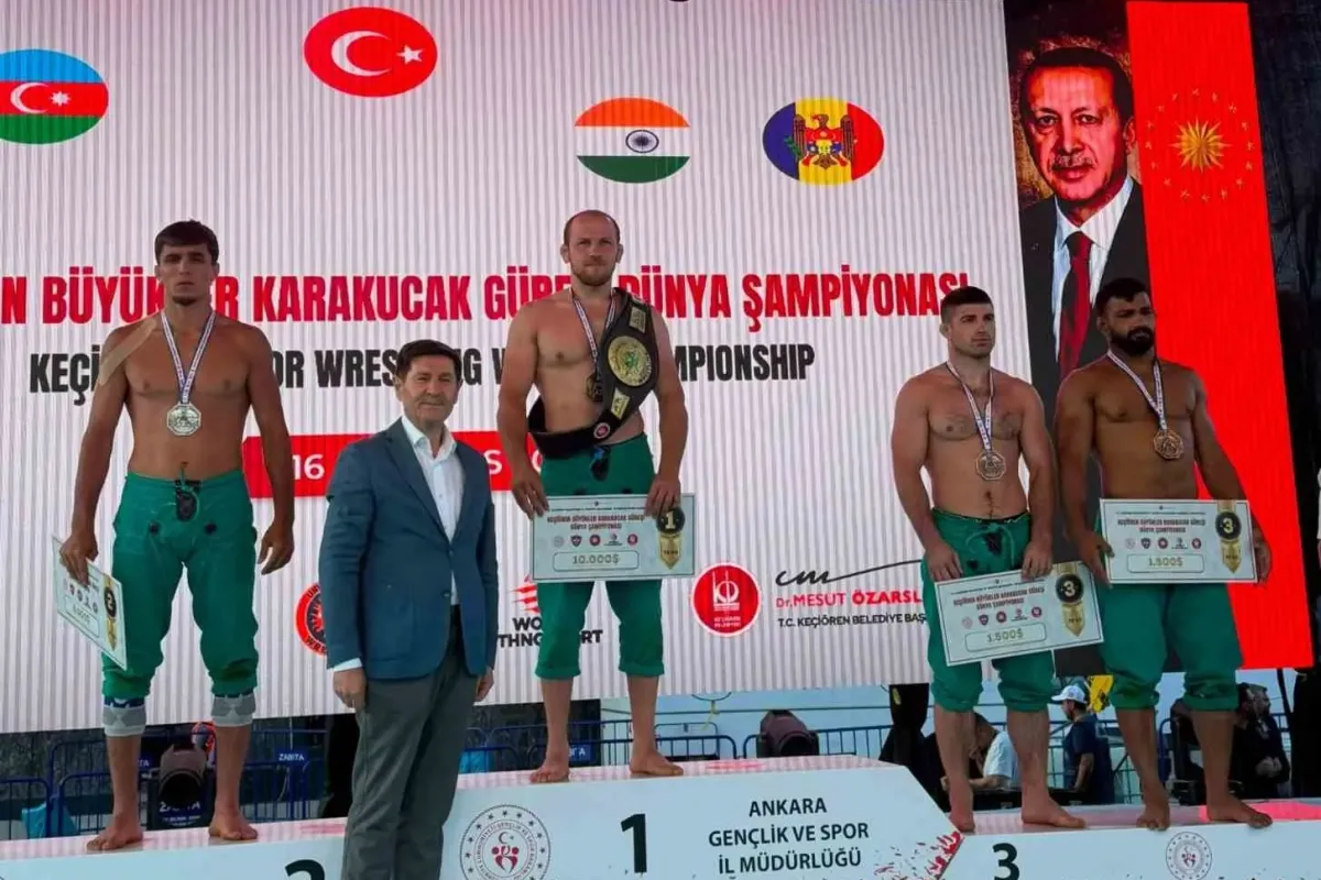 Büyükşehir Belediyesporlu Fazlı Eryılmaz dünya şampiyonu