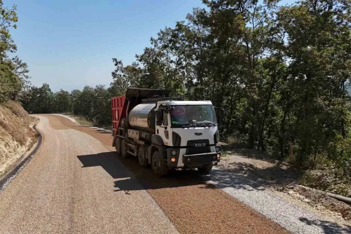 İnegöl’de 6 kırsal mahallenin yolu yenileniyor