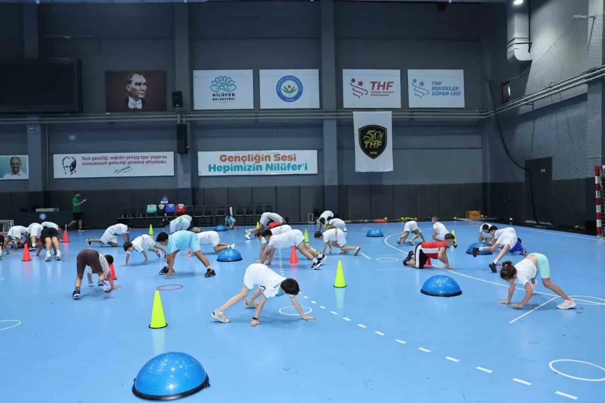 Nilüfer’de "Hentbol Akademisi" açıldı