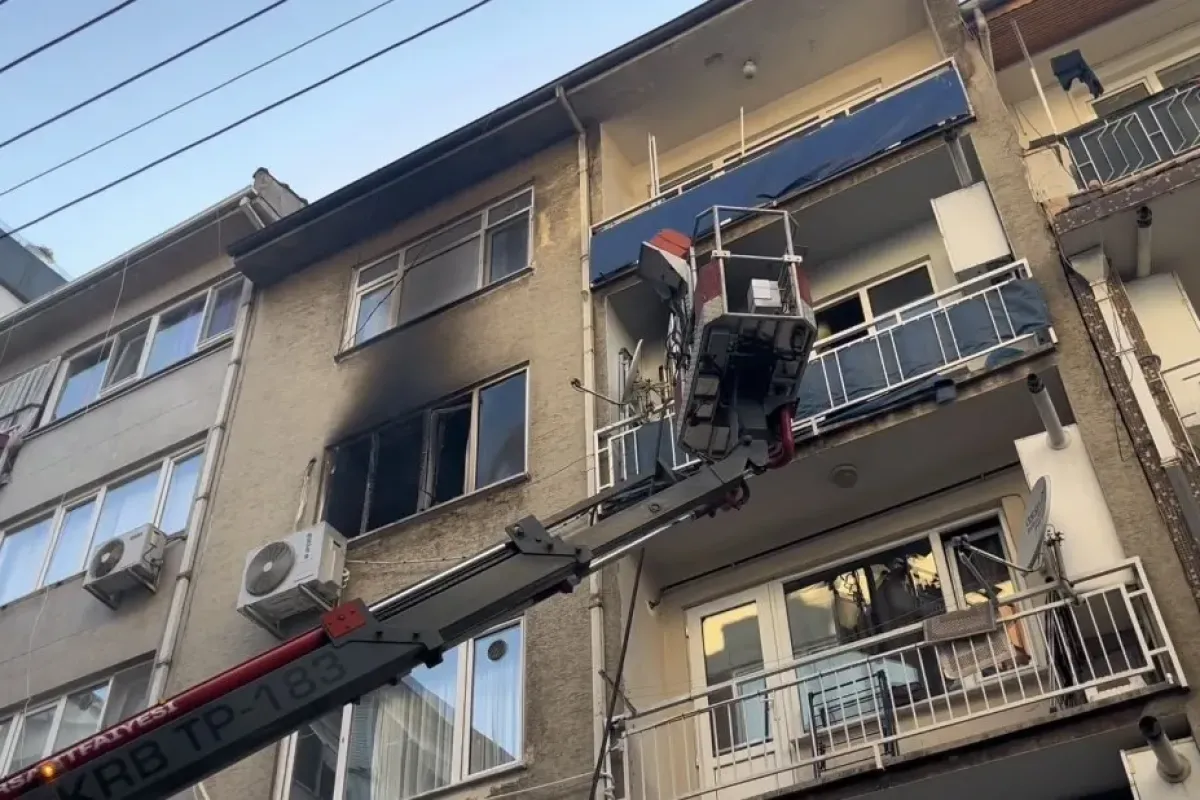 Bursa’da korkutan yangın...Mahalleli sokağa döküldü