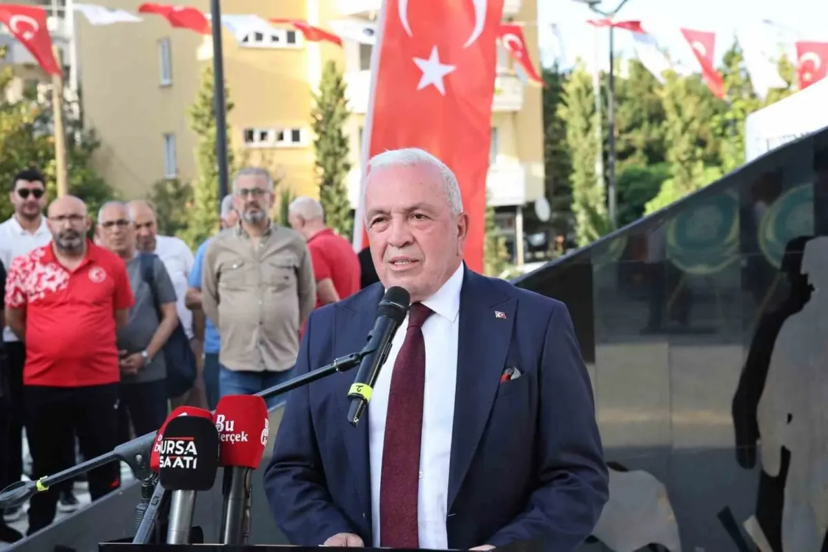 Nilüfer’de şehitlerin hatırası Şehitler Anıtı ve Nilüfer Şehitlik Parkı’nda yaşatılacak