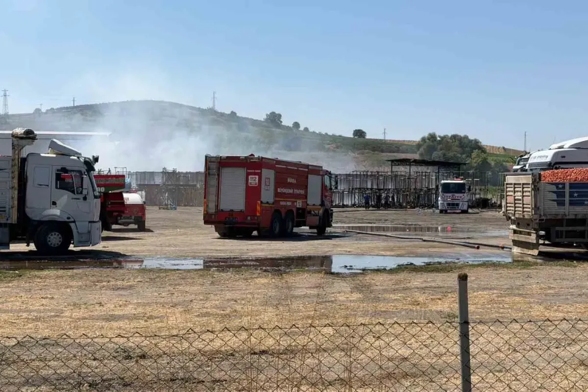 Bursa’daki fabrika yangını kontrol altına alındı