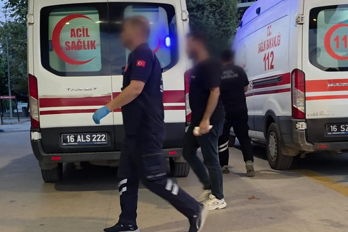 İnegöl'de komşu kavgasında şişe ile kafasından yaralandı