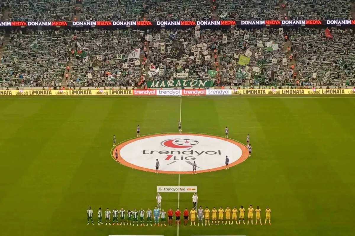 Bursaspor, İstanbulspor’u 4-0 mağlup etti