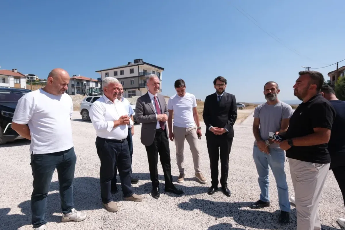 İnegöl’de Yeni Yerleşim Bölgelerinin Yolları Yapılıyor