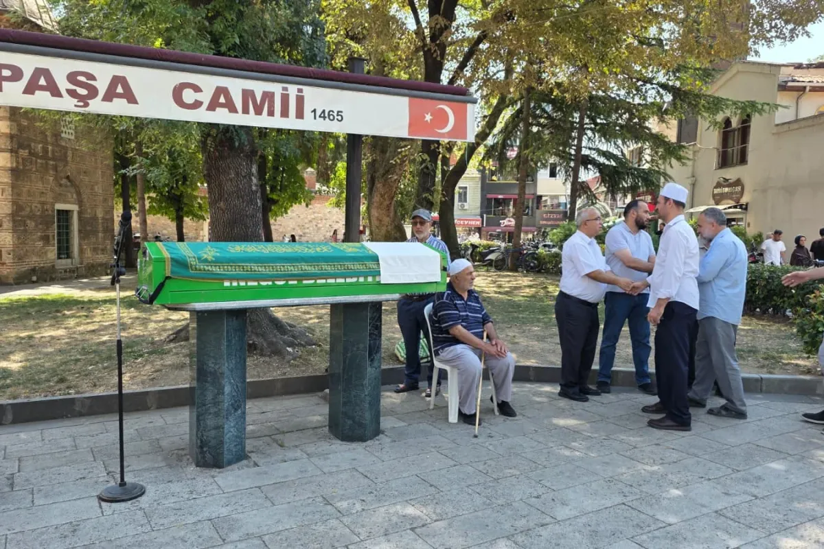 İnegöl'ün sevilen hafızı son yolculuğuna uğurlandı