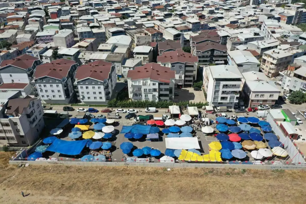 Osmangazi’de modern bir pazar alanı daha hizmete girdi