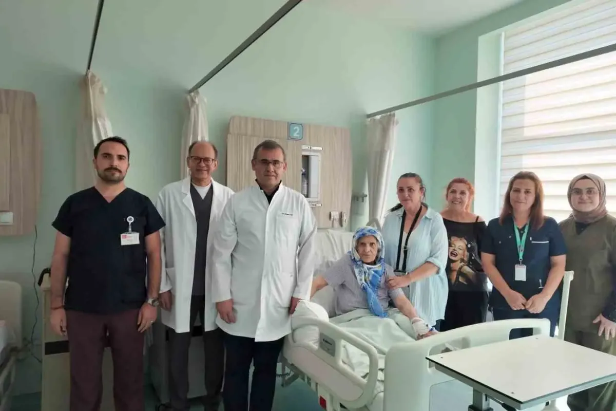 Kalp kapağında ezber bozan operasyon