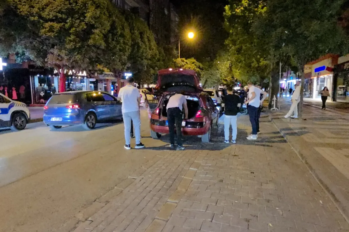 İnegöl’de 500 polisle geniş çaplı huzur uygulaması yapıldı