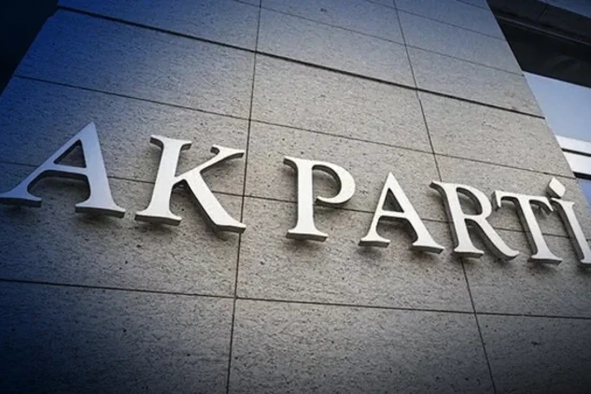 4 belediye başkanı AK Parti'ye geçti: Listede üç CHP'li isim var