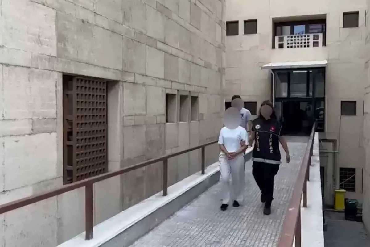Bursa’da aranan 3 şahıs operasyonla yakalandı