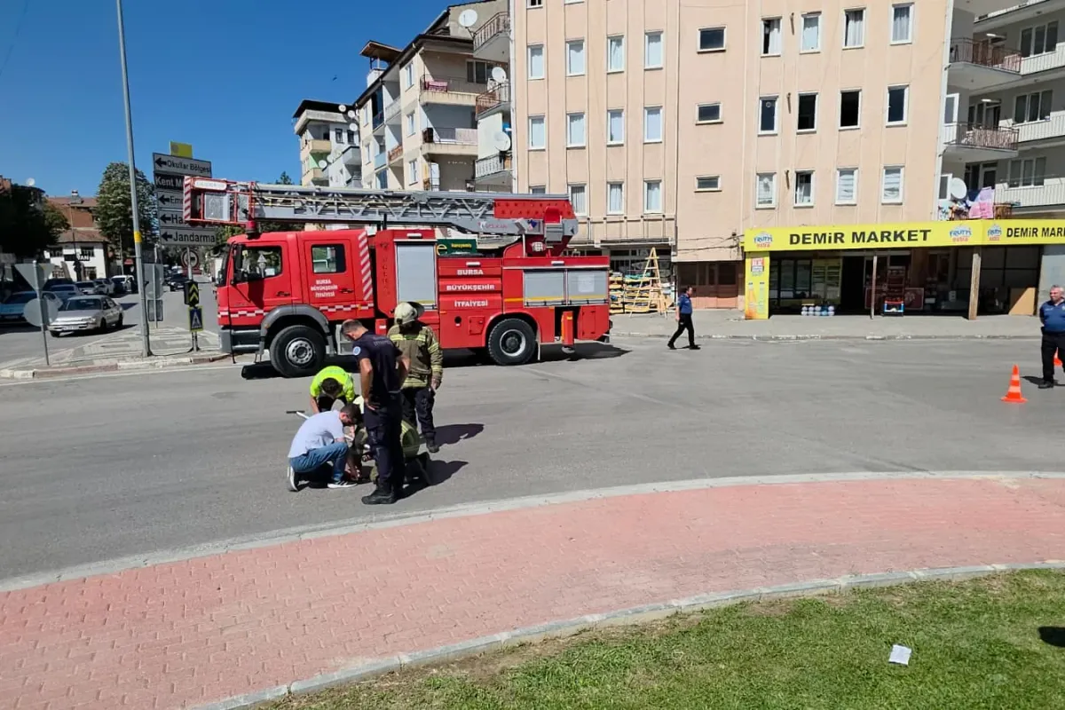 İnegöl'de cadde ortasında korku dolu anlar! Bir anda patladı