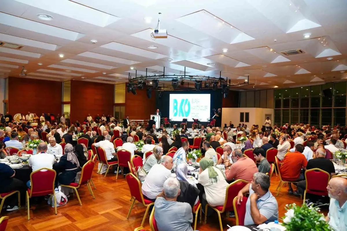 Bursalı kantinciler ve siyasetçiler yemekte toplandı