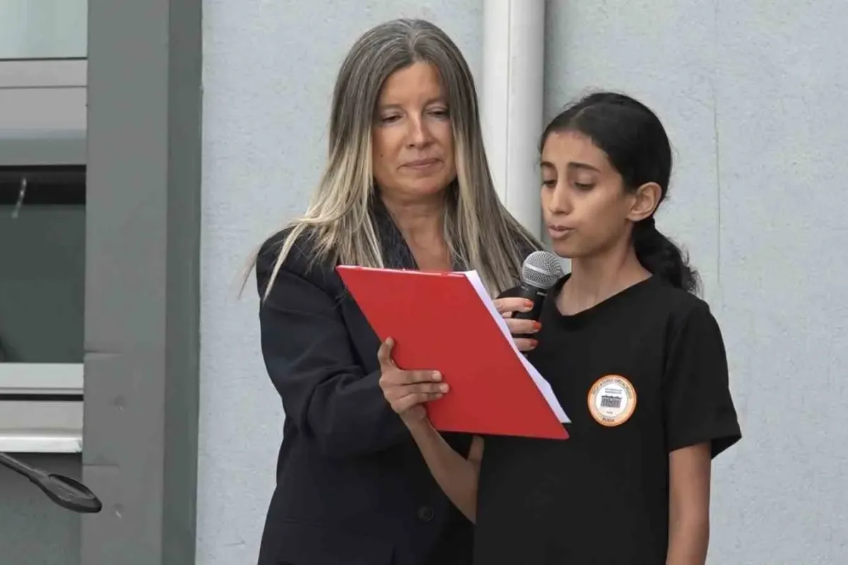 Bursa’da yeni eğitim öğretim yılı başladı, Filistinli öğrencinin okul özlemi duygulandırdı